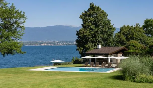 Lake Geneva Villa